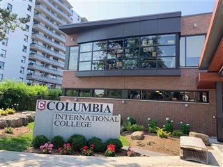 加拿大-哥倫比亞國(guó)際學(xué)院